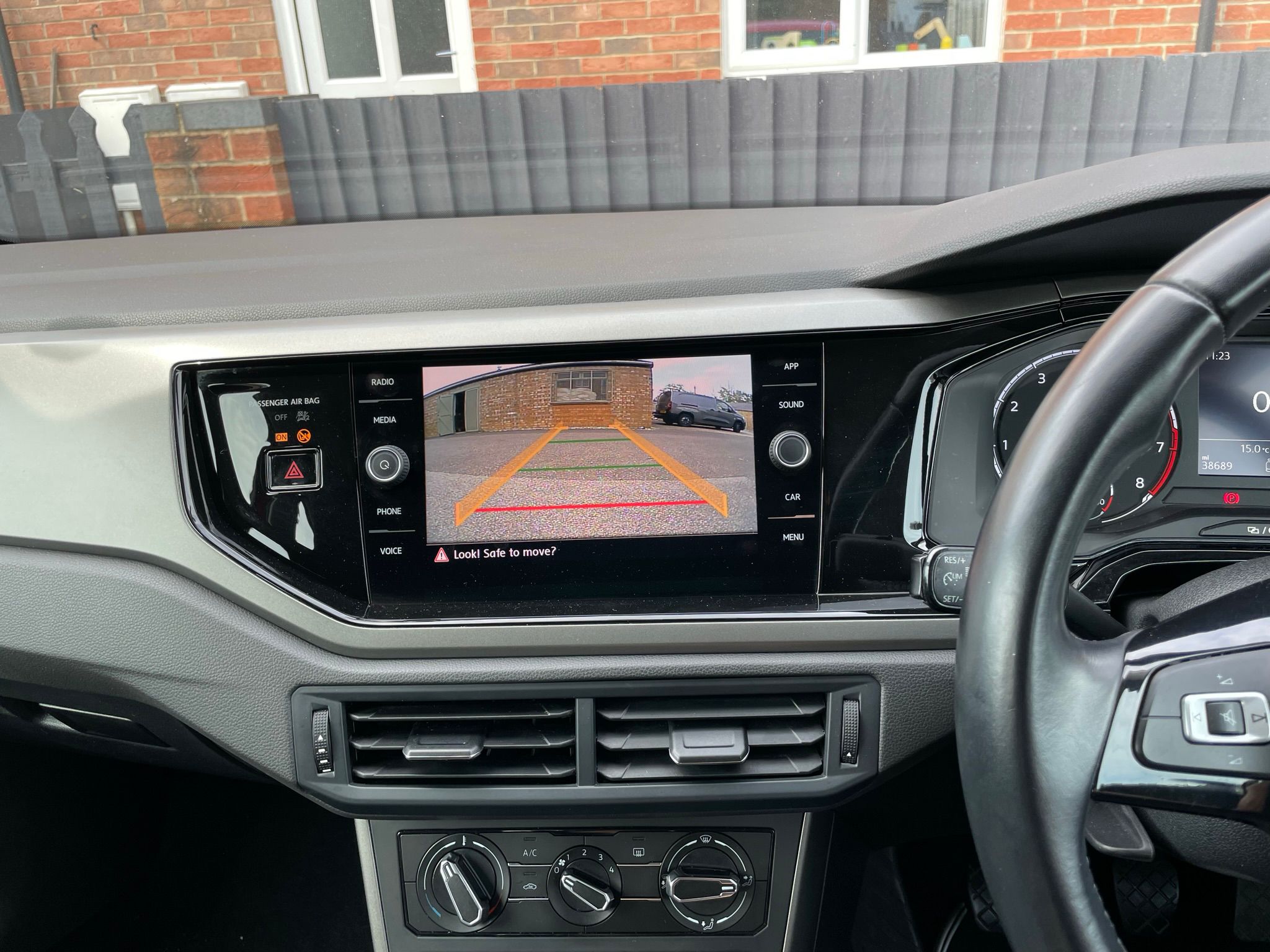 WhatsApp Image 2023-11-08 at 08.44.03