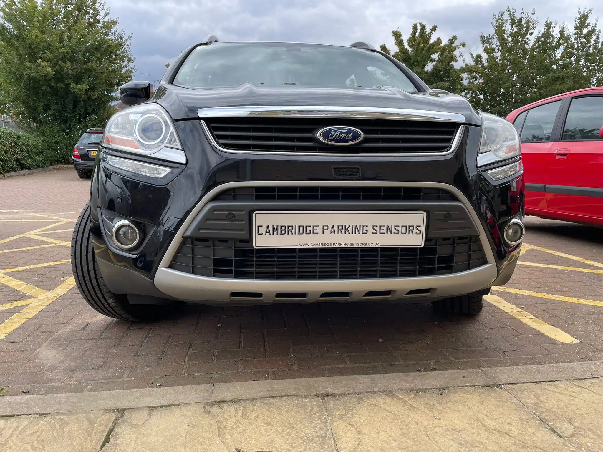 Ford Kuga - front and rear parking sensors
