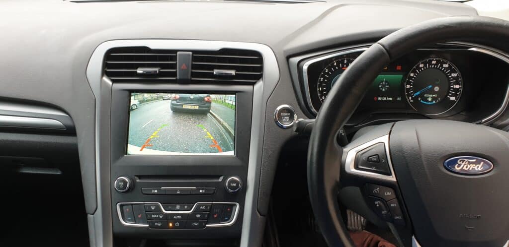 ford mondeo reverse camera