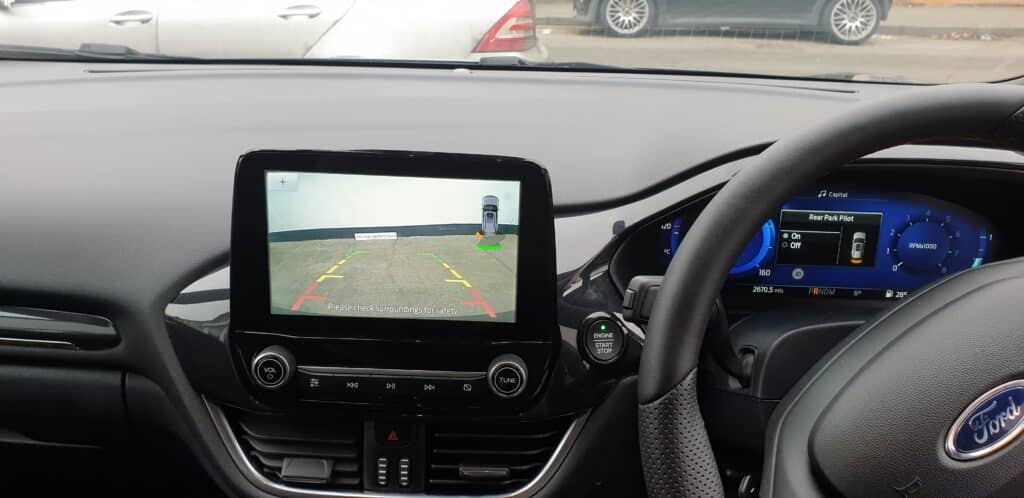 ford focus reverse camera