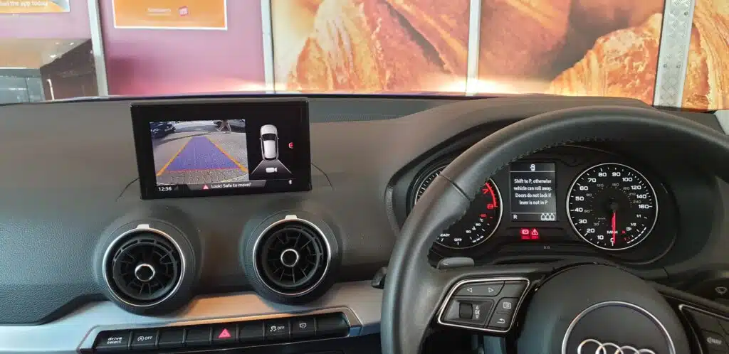audi q2 reverse camera