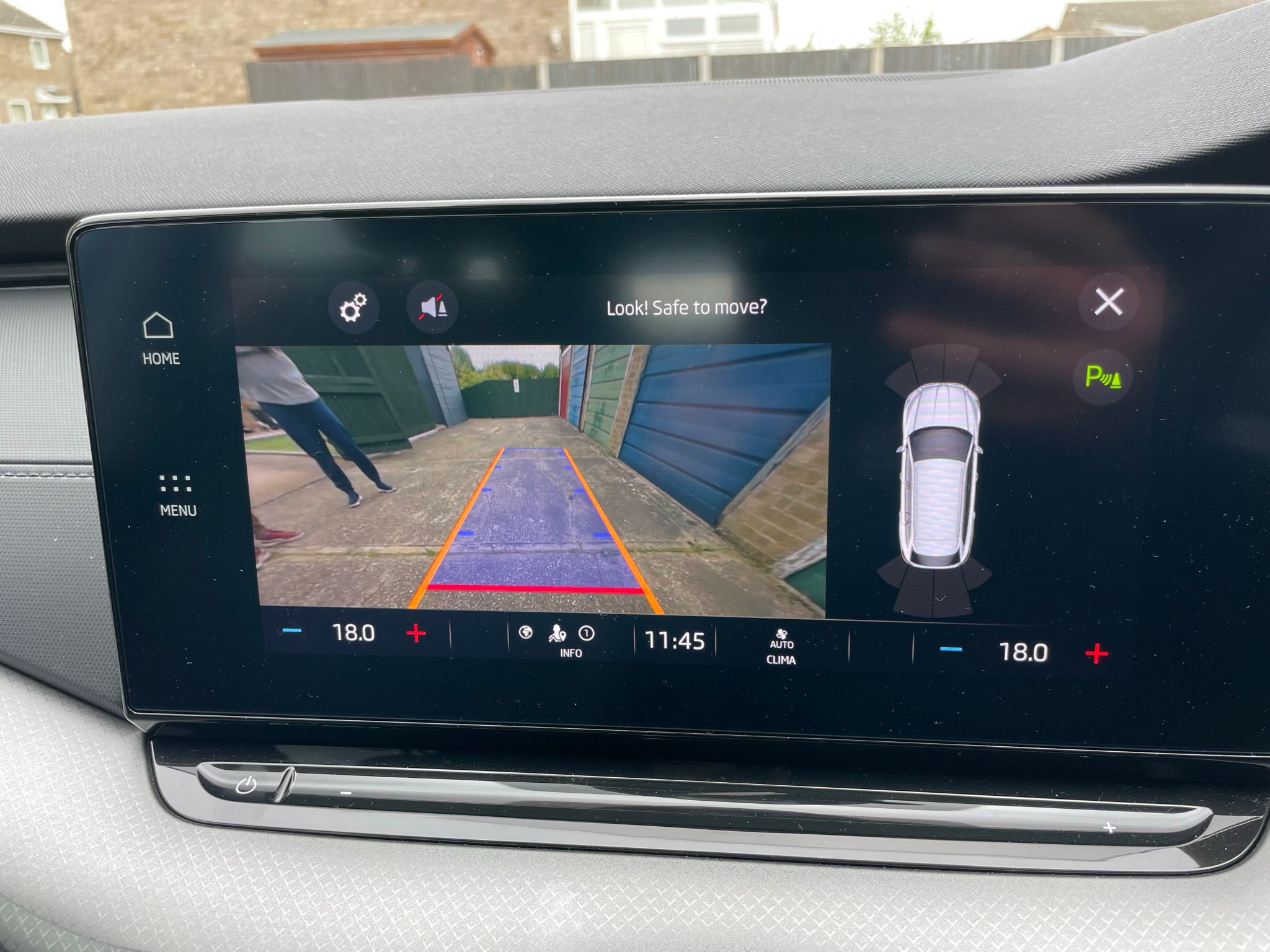 WhatsApp Image 2023-11-08 at 09.13.07