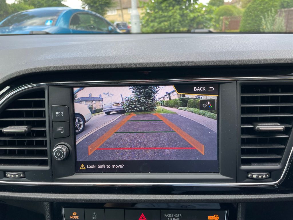 Seat Leon Reverse Camera 1 Seat Leon Reverse Camera