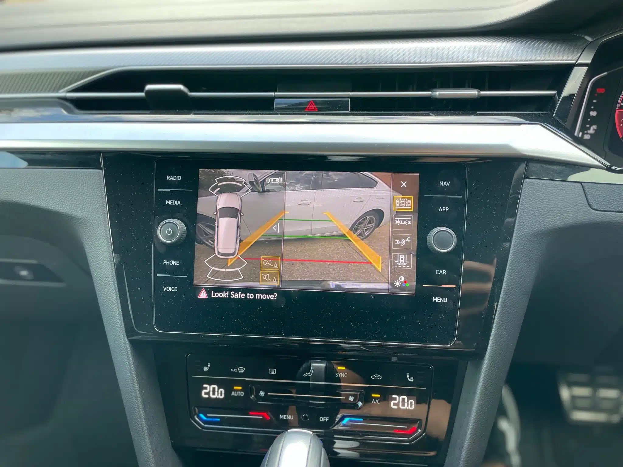 Volkswagen reverse camera